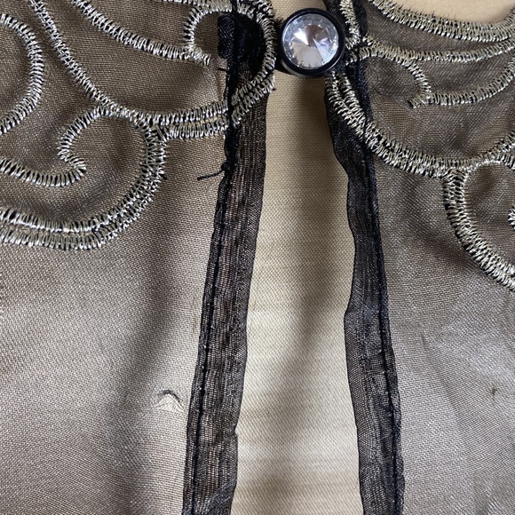 Black and Gold Party Dress - Picture 6 of 7